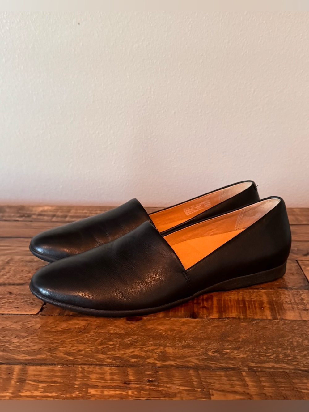 Dansko Larisa Black Leather Women's Slip-On Loafers